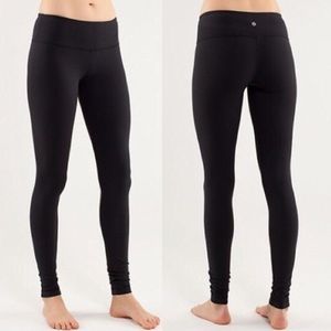 Lululemon Wunder Under Black Leggings